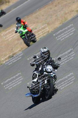 media/Nov-12-2023-Classic Track Days (Sun) [[11f17acb81]]/Group 3/session 2 turn 9/